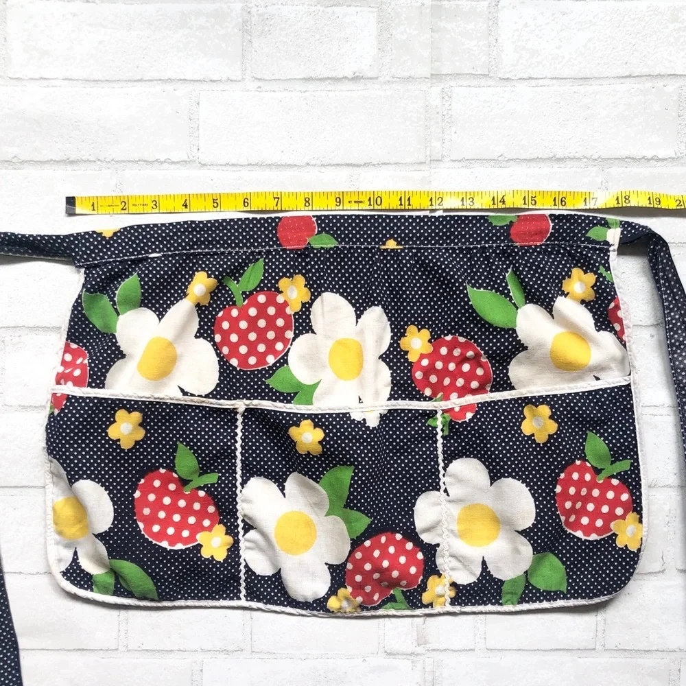 Vintage Cottagecore Strawberry Polka Dot Garden Apron 3 Pocket Retro Navy